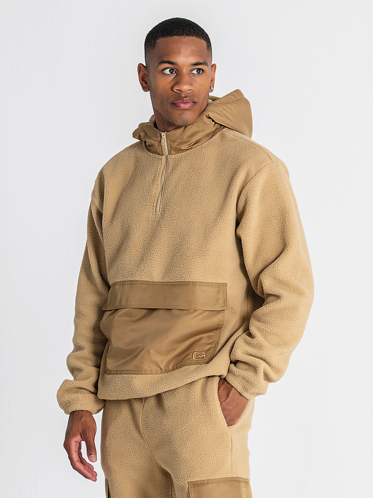 hoodies / Camel Cargo Sherpa Hoodie