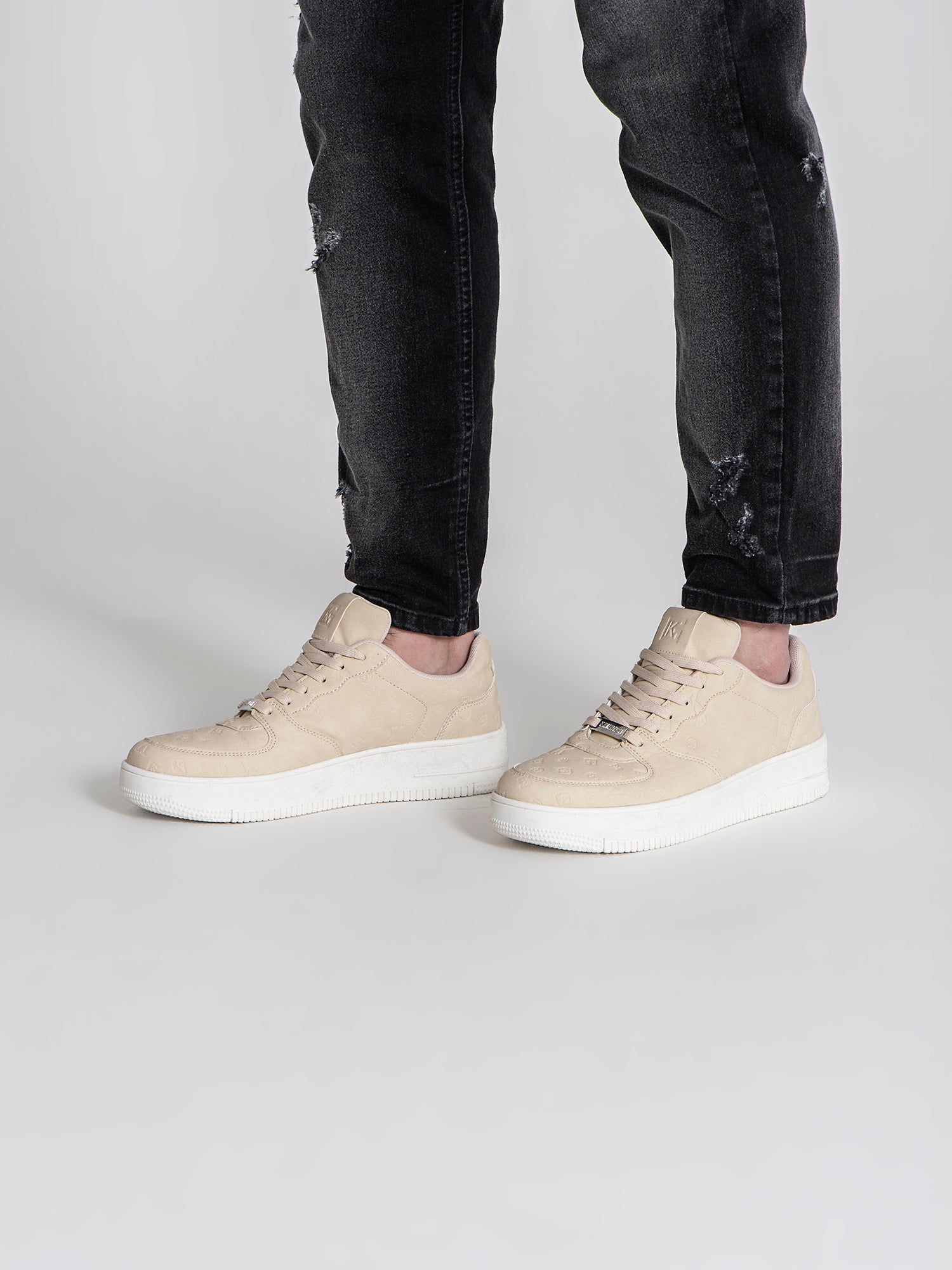 sneakers / Beige Logomania Sneakers