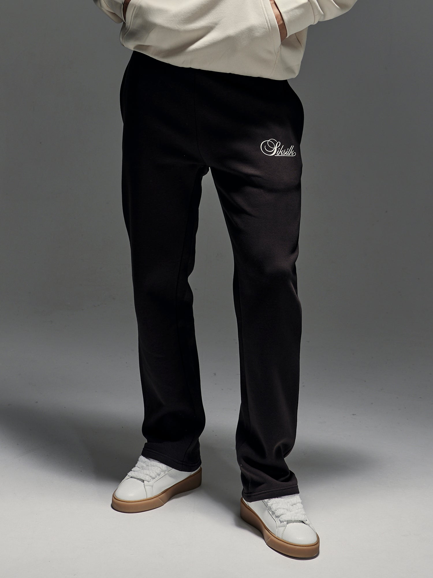 joggers / Essentials Track Pants