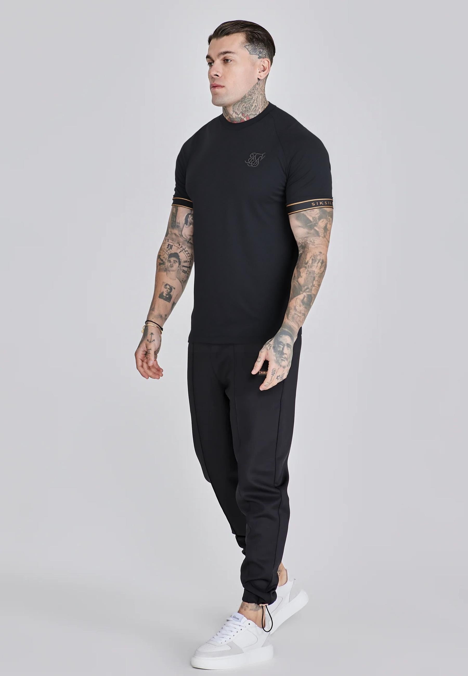 t-shirts / Tech T-Shirt