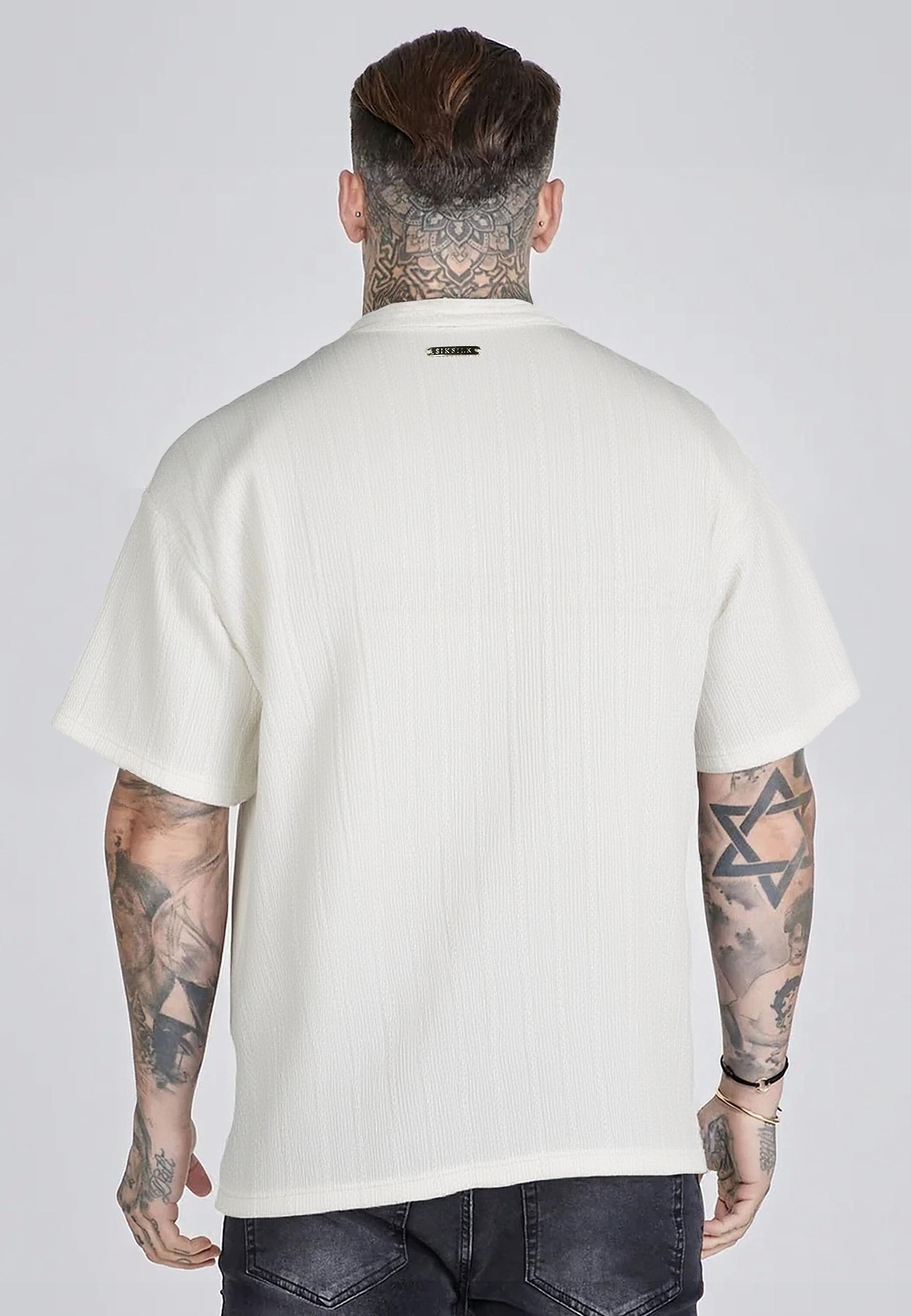 t-shirts / Textured T-Shirt
