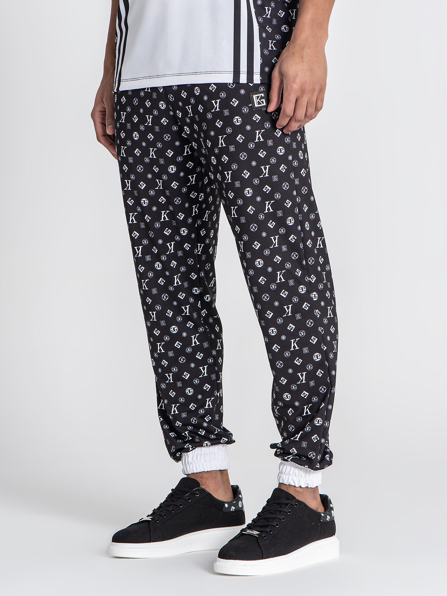 joggers / Black Attitude Joggers