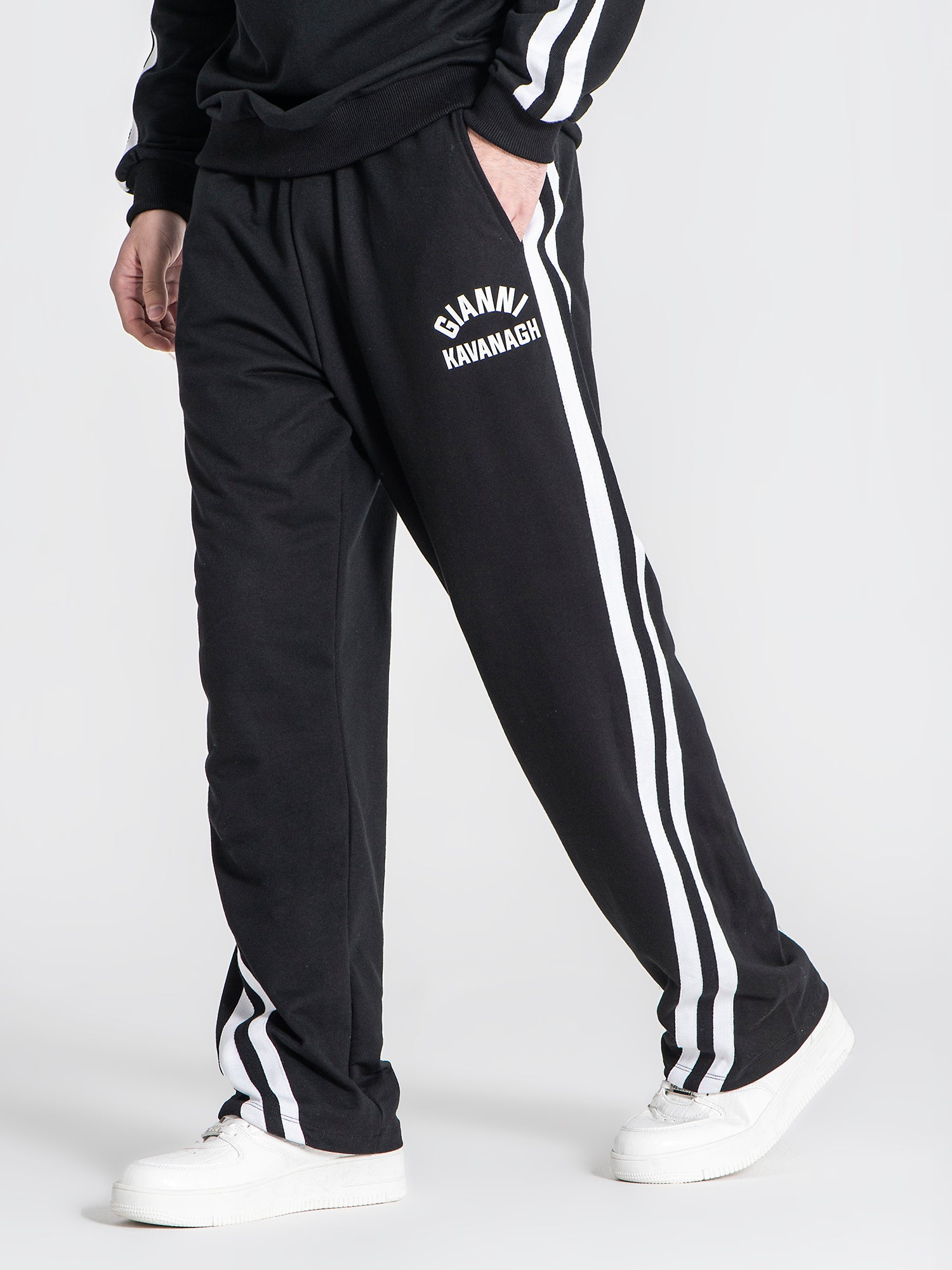 joggers / Black Crew Joggers