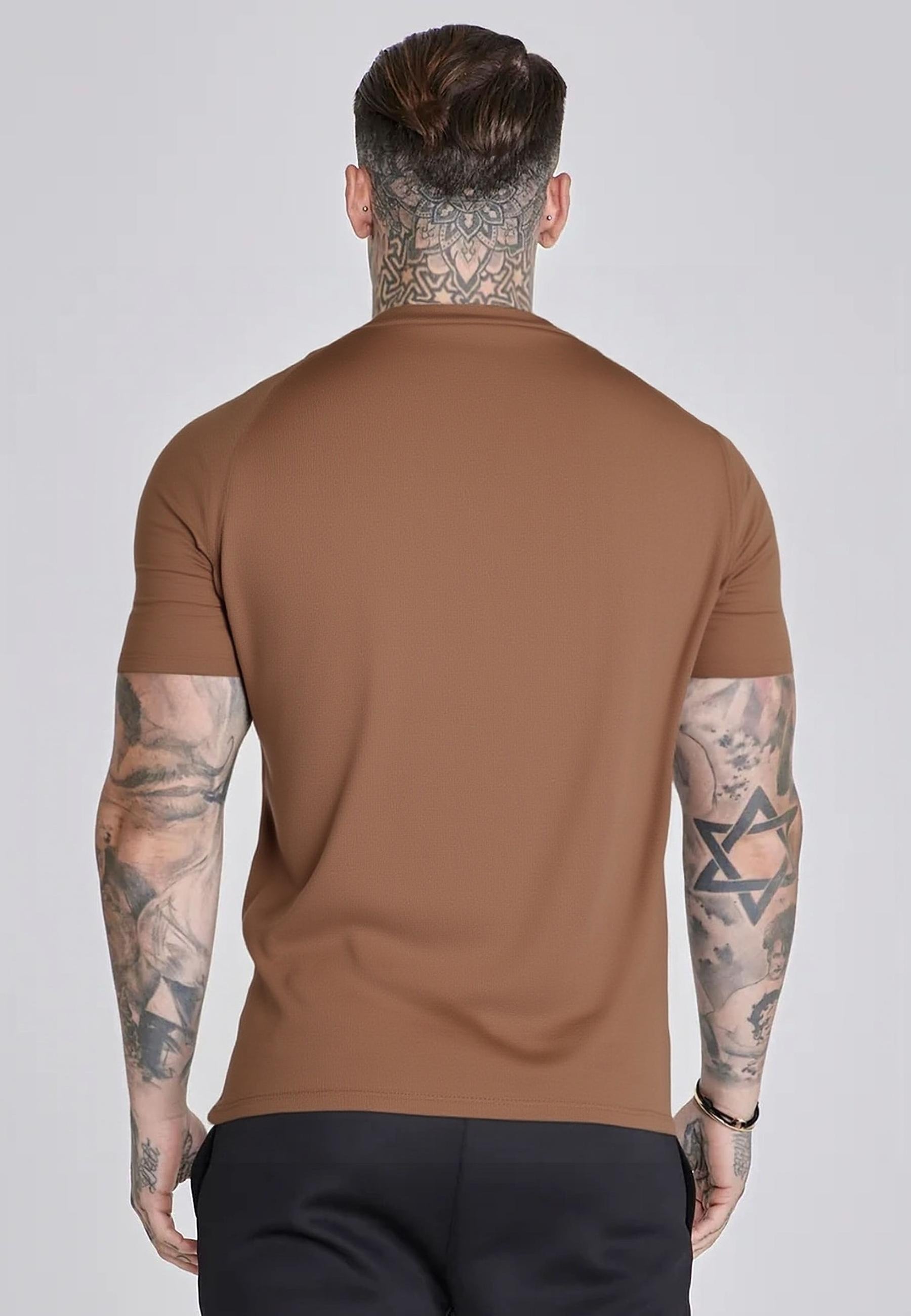 t-shirts / Tech T-Shirt