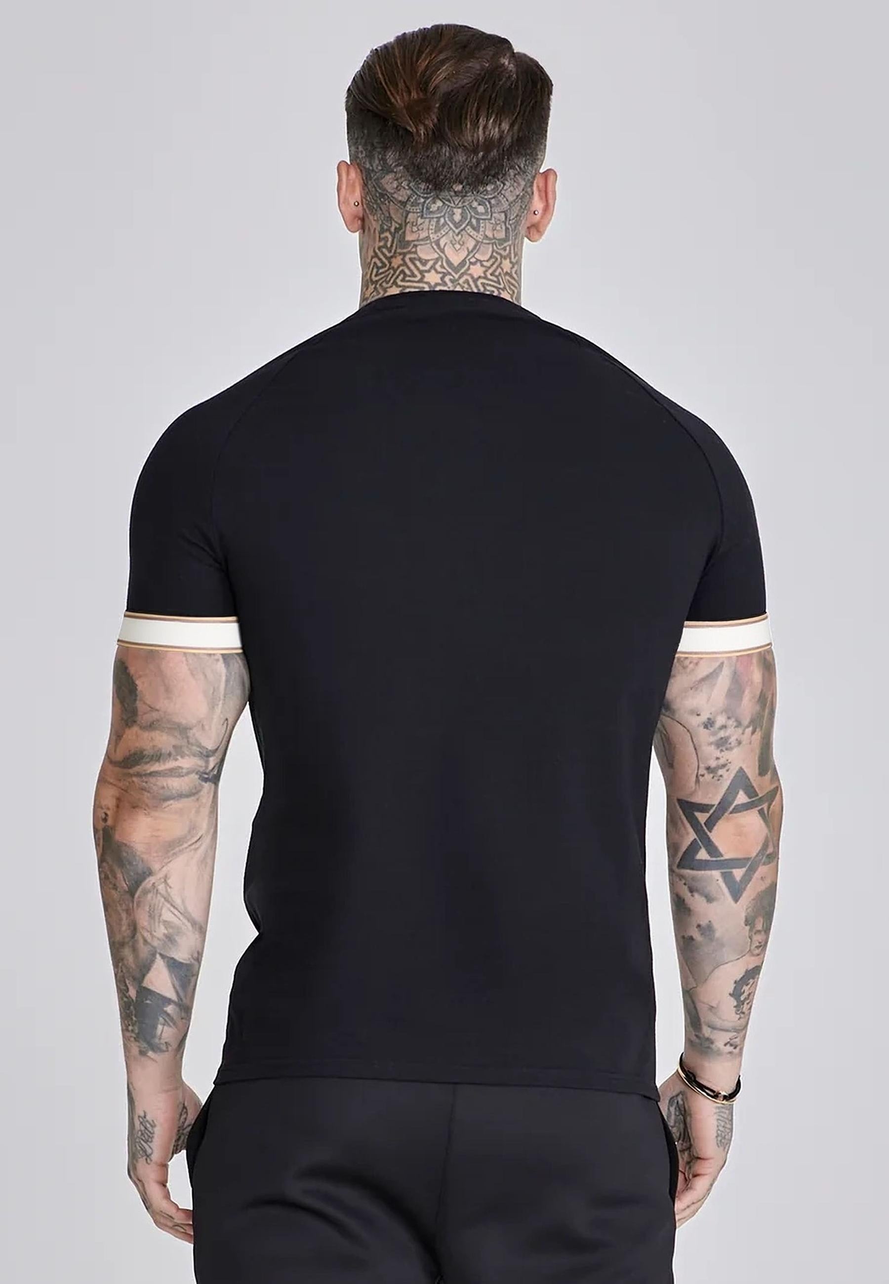 t-shirts / Tech T-Shirt