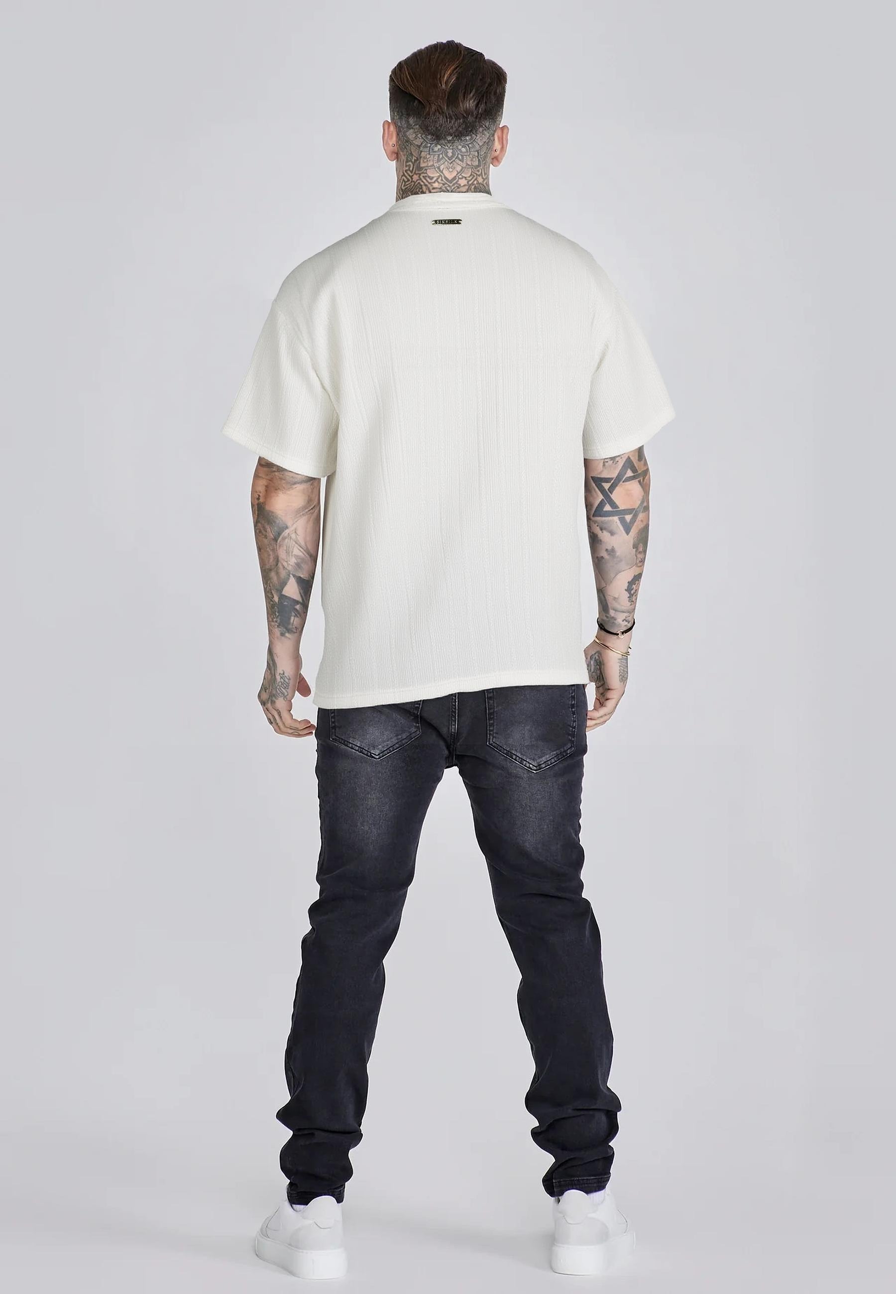 t-shirts / Textured T-Shirt