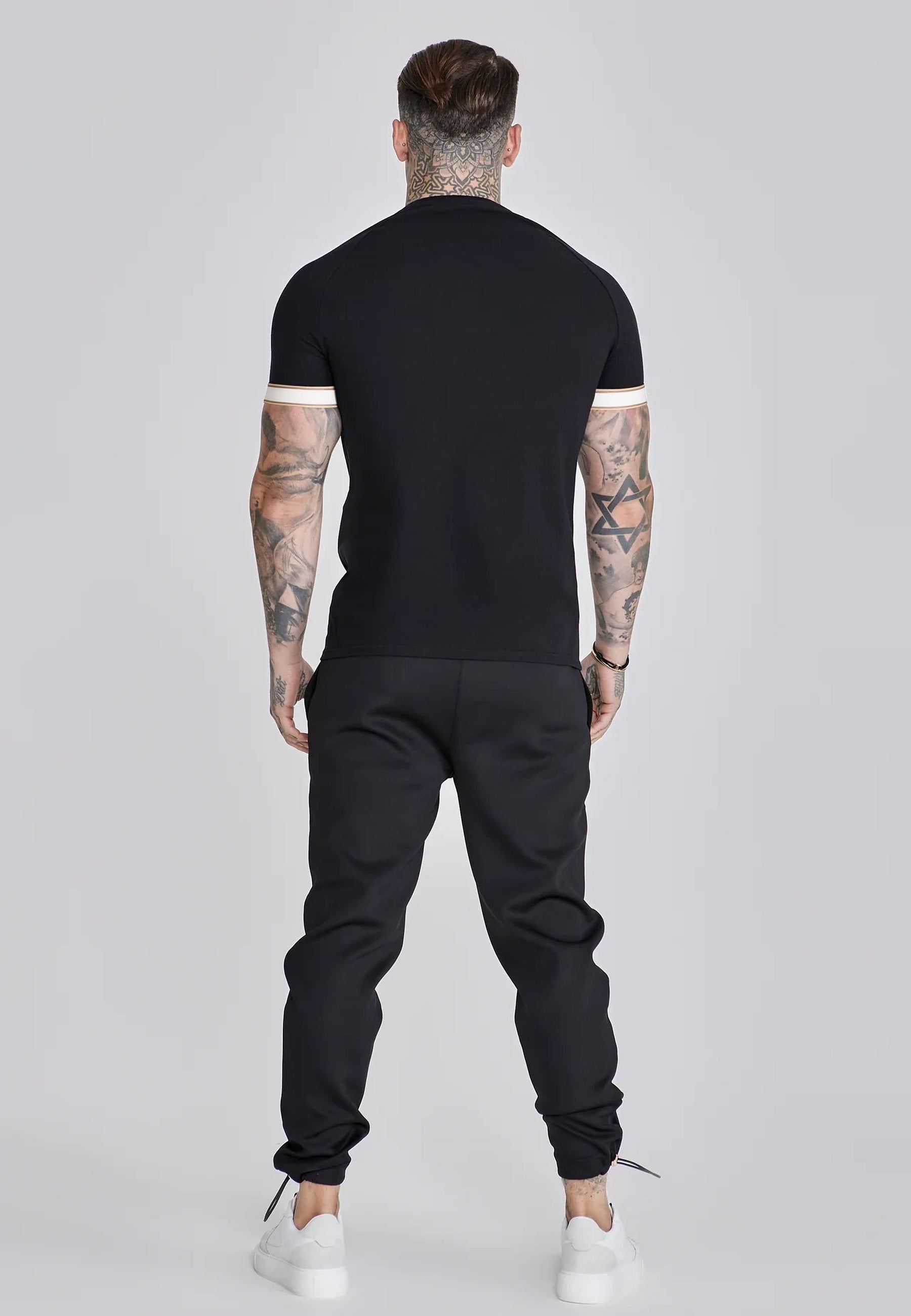 t-shirts / Tech T-Shirt