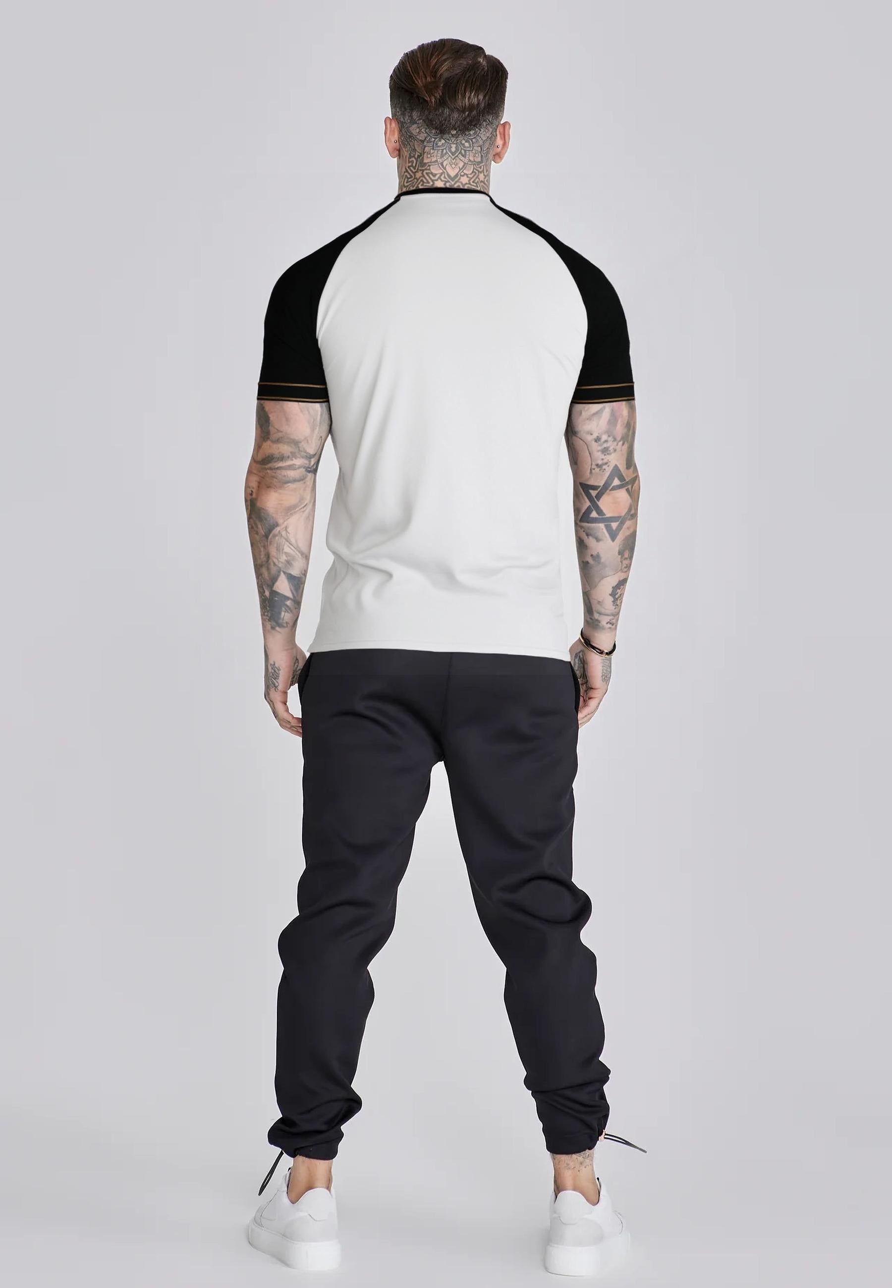 t-shirts / Tech T-Shirt