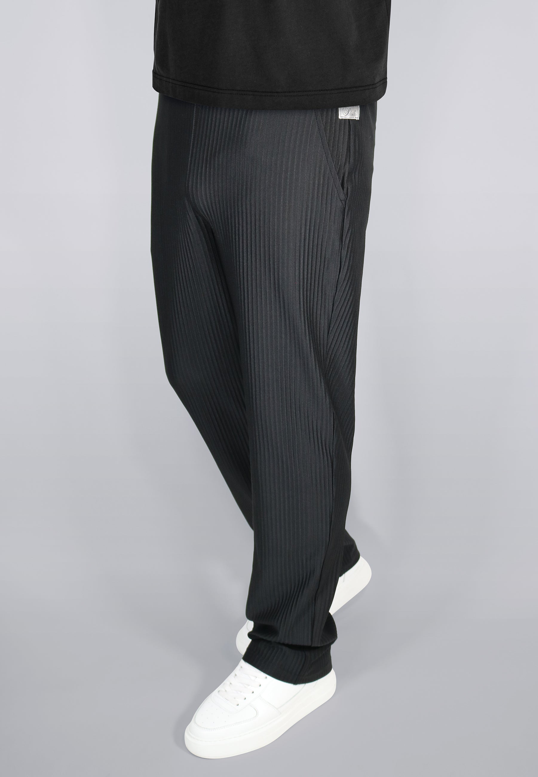 joggers / Plisse Track Pants