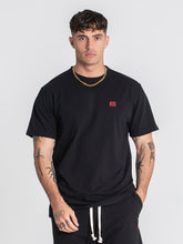 t-shirts / Black Pop Out Tee