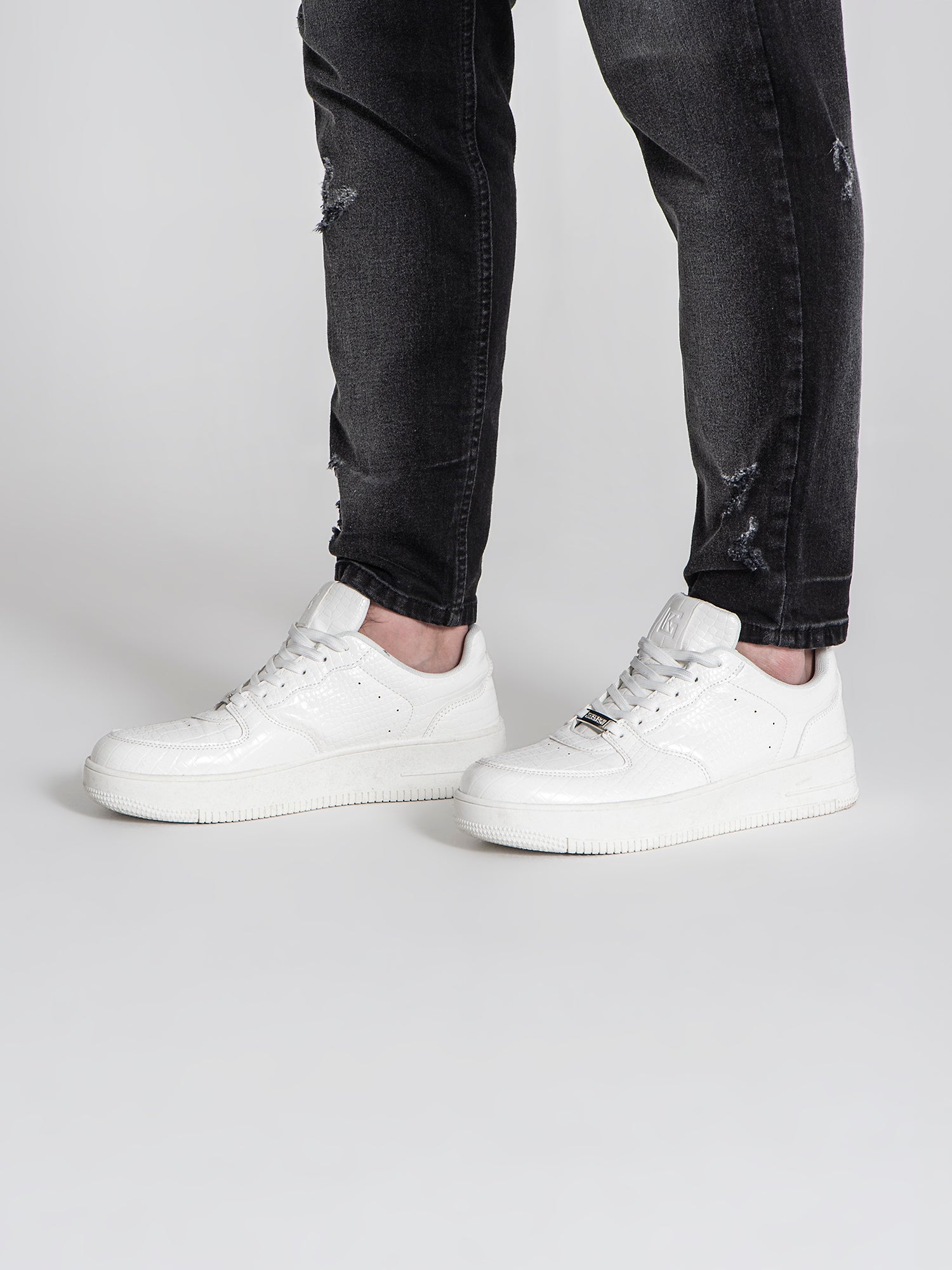 sneakers / White Nature Sneakers
