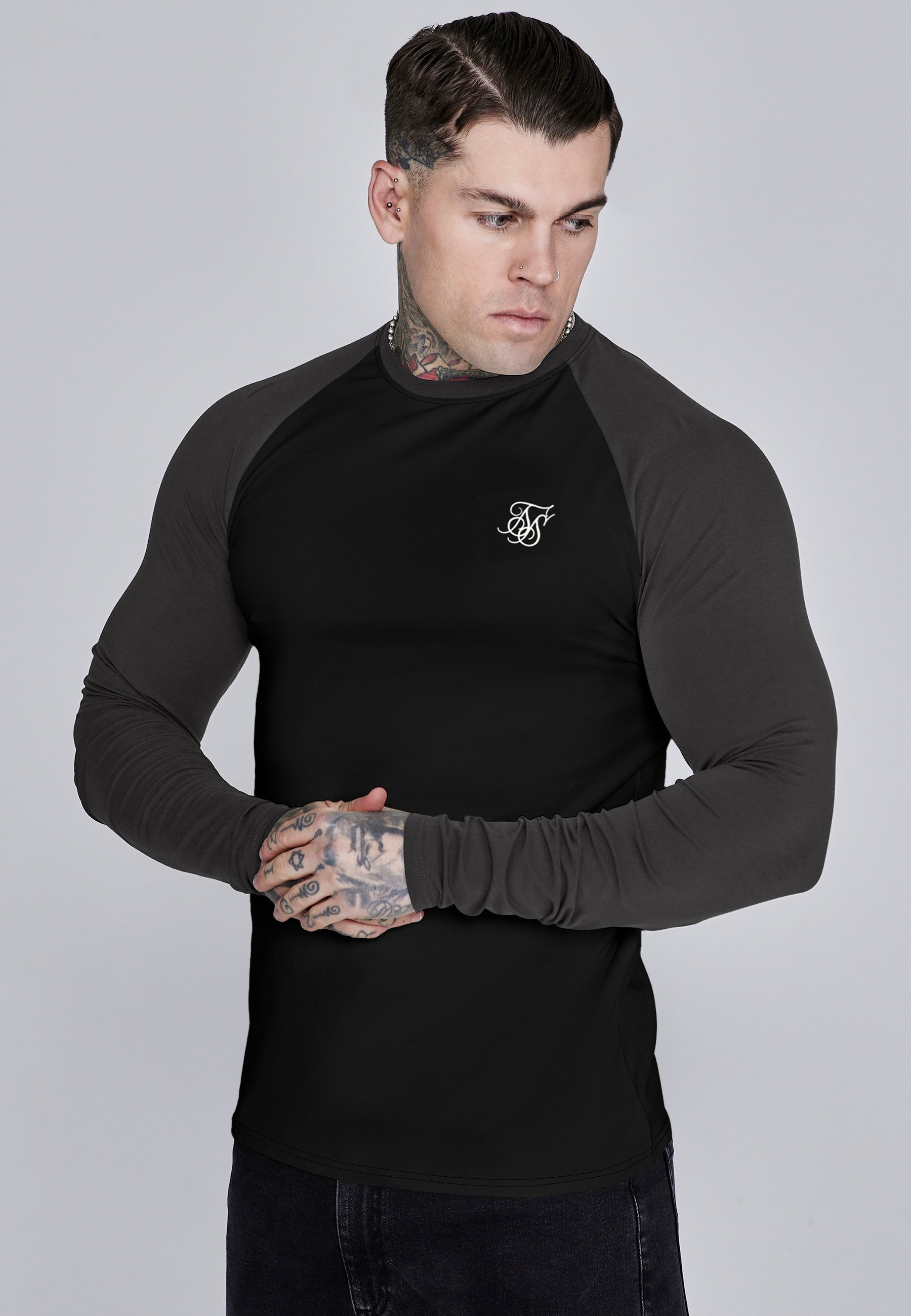 sweats / LS Muscle Fit T-Shirt