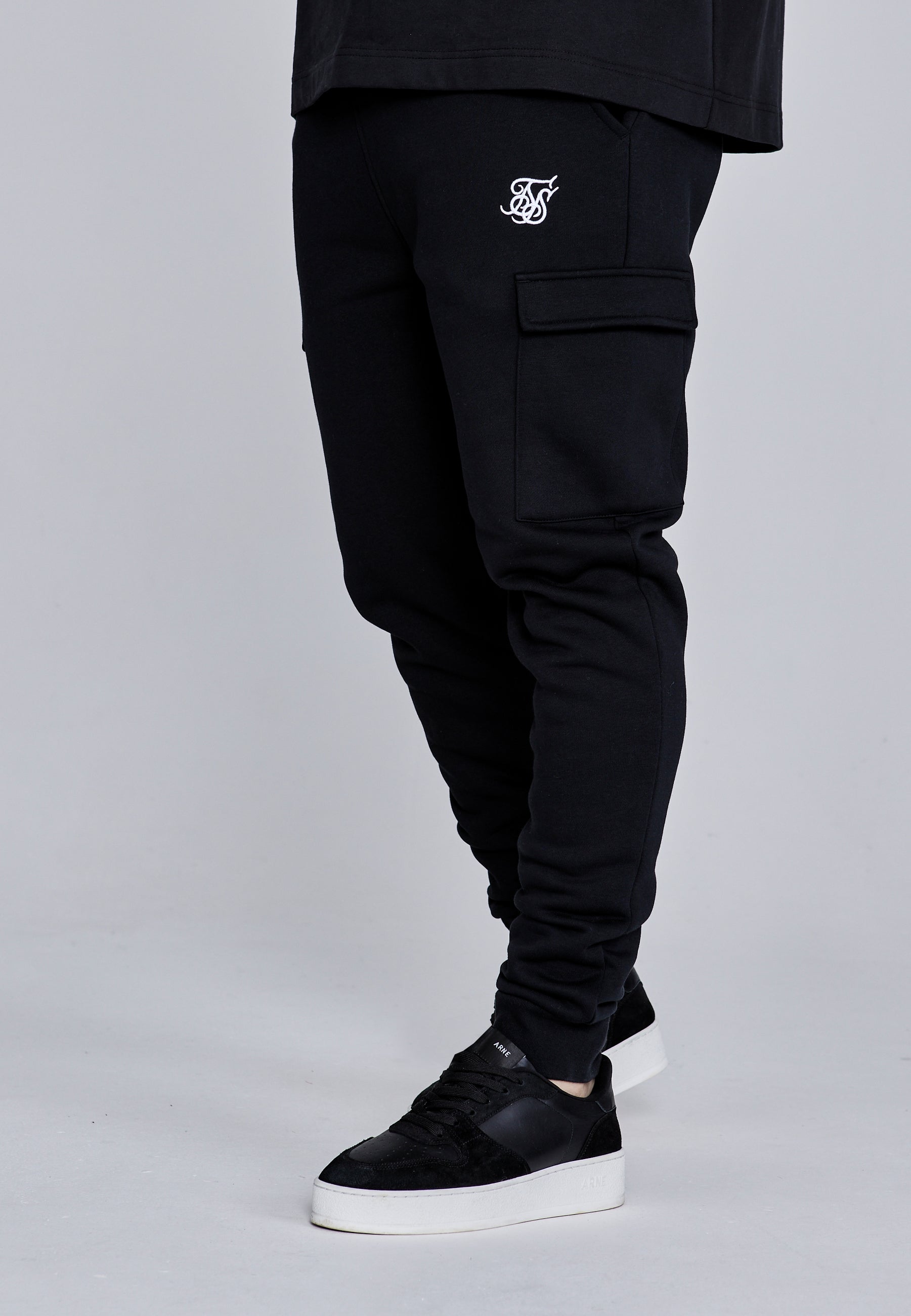 joggers / Essentials Cargo Joggers