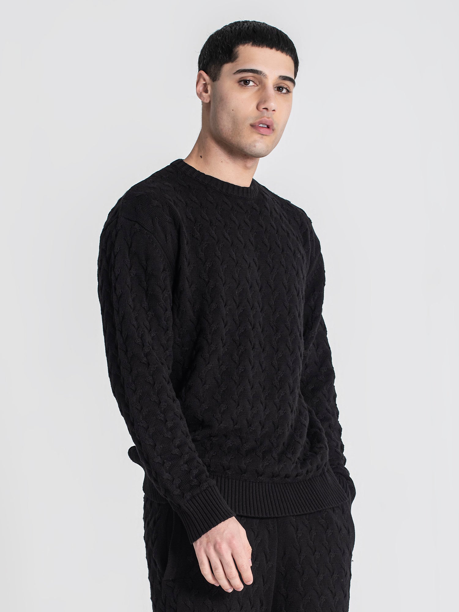 sweats / Black Snug Knit Sweat