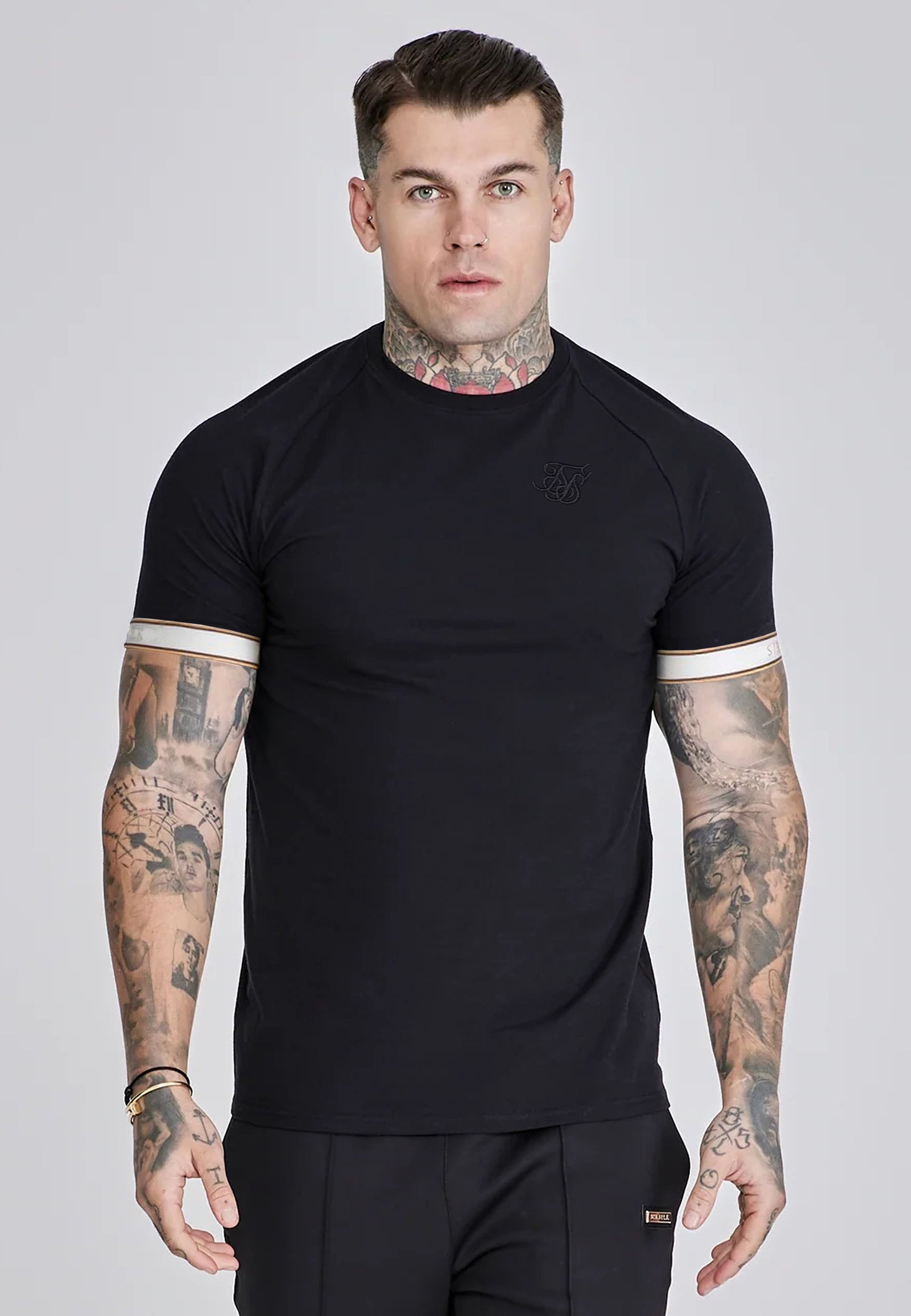 t-shirts / Tech T-Shirt