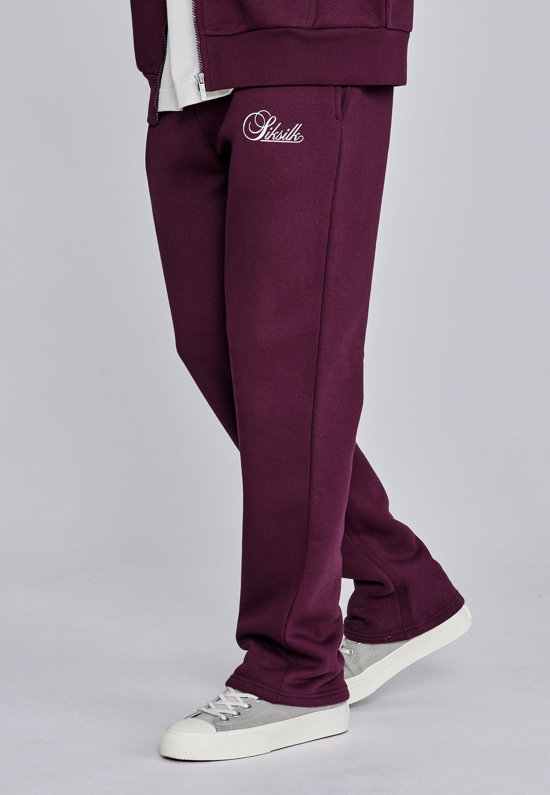 joggers / Essentials Track Pants