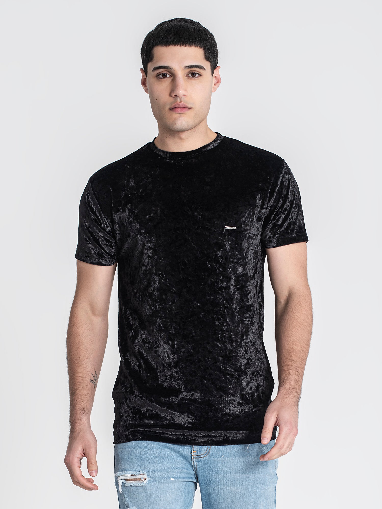 t-shirts / Black Must Velvet Tee