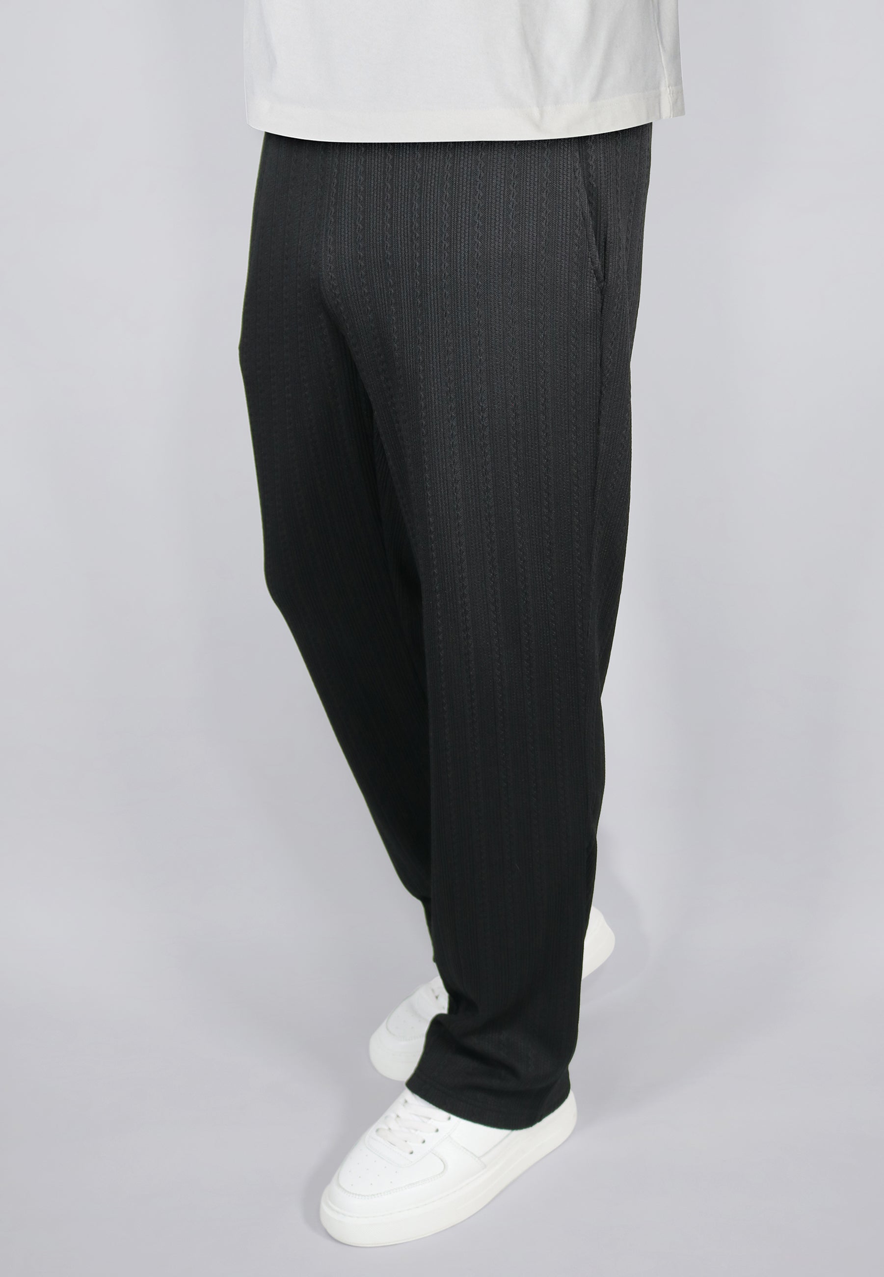 joggers / Textured Track Pants
