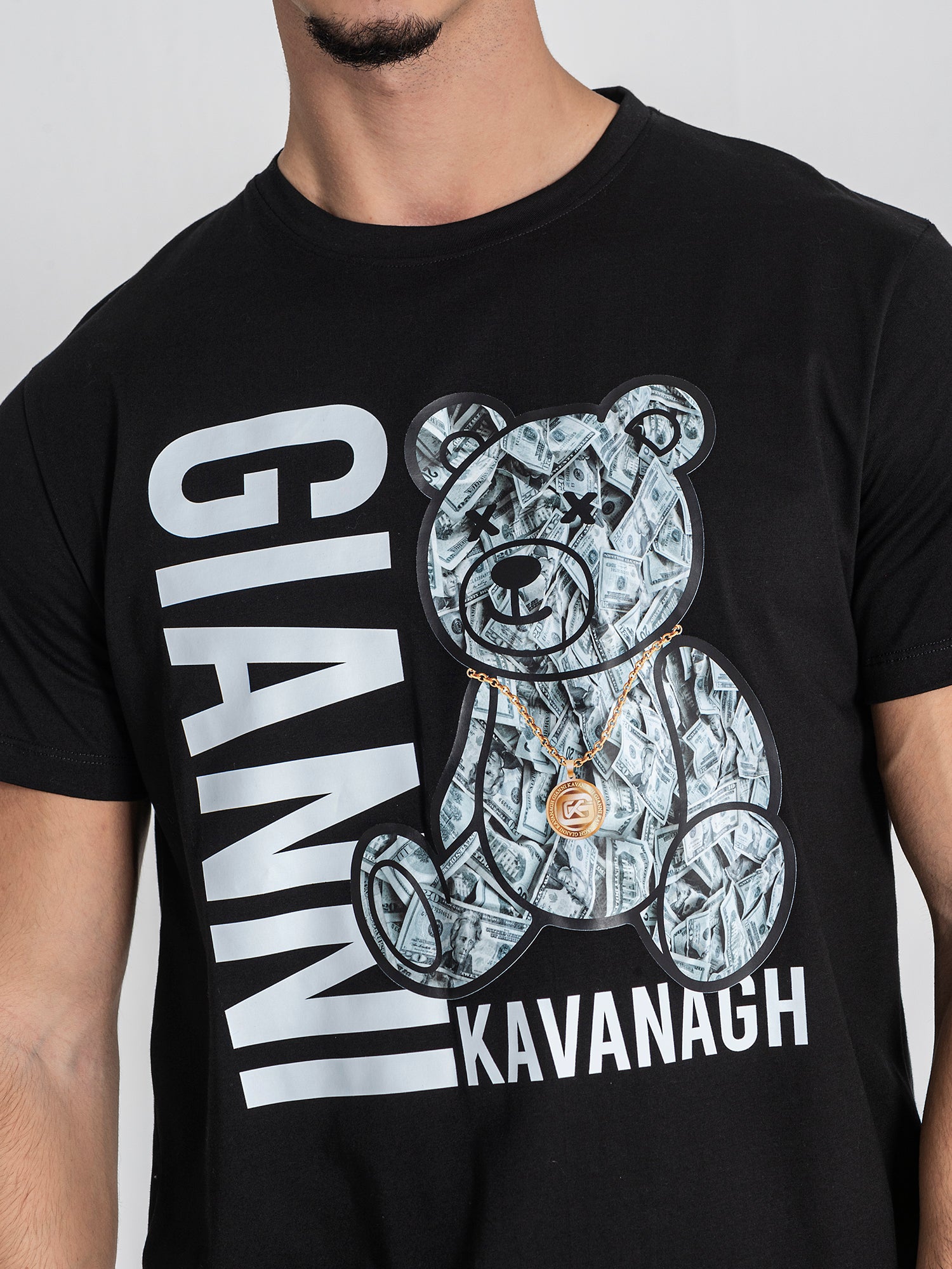 t-shirts / Black Cash Bear Tee