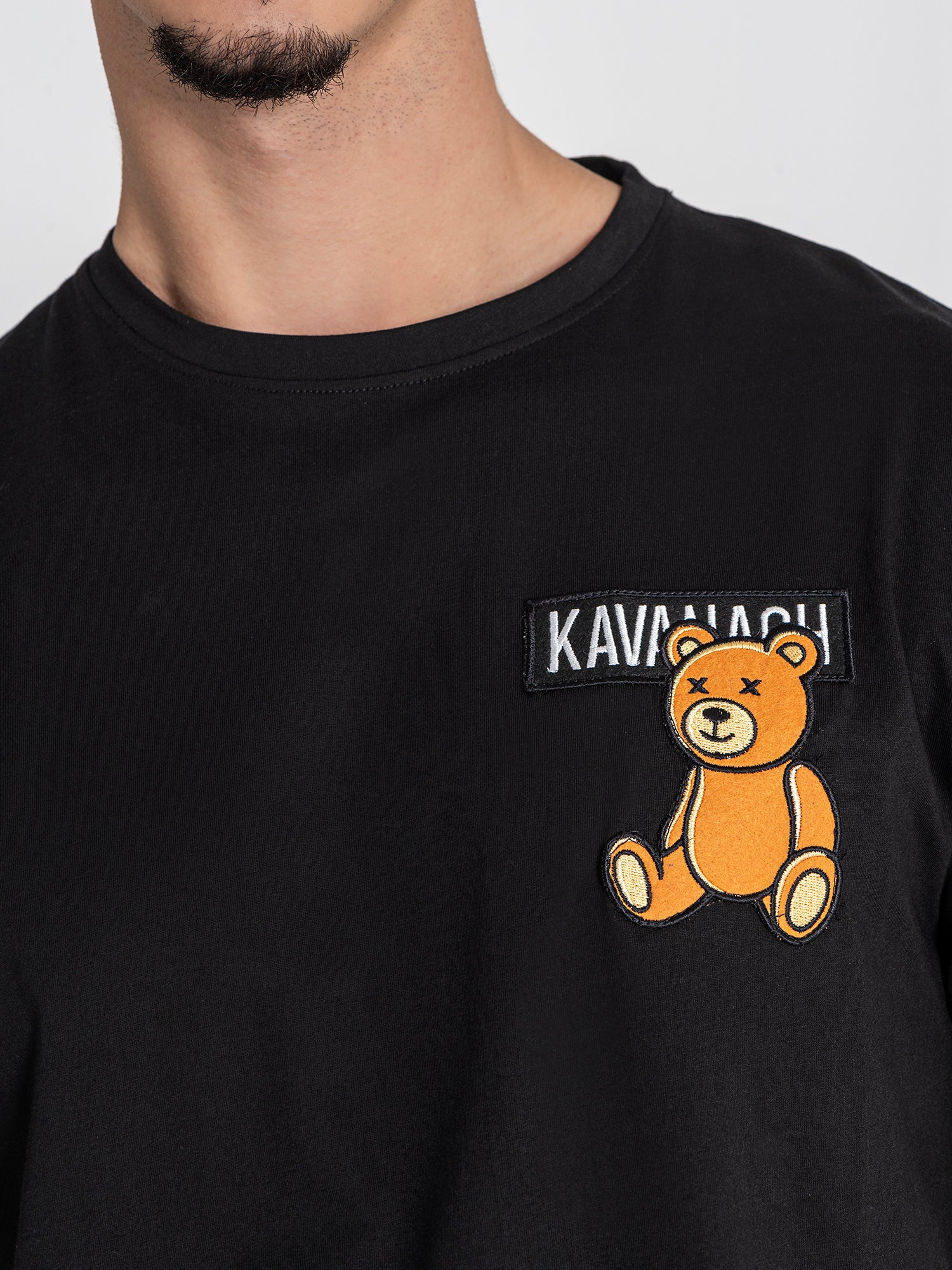 t-shirts / Black Bear Patch Tee