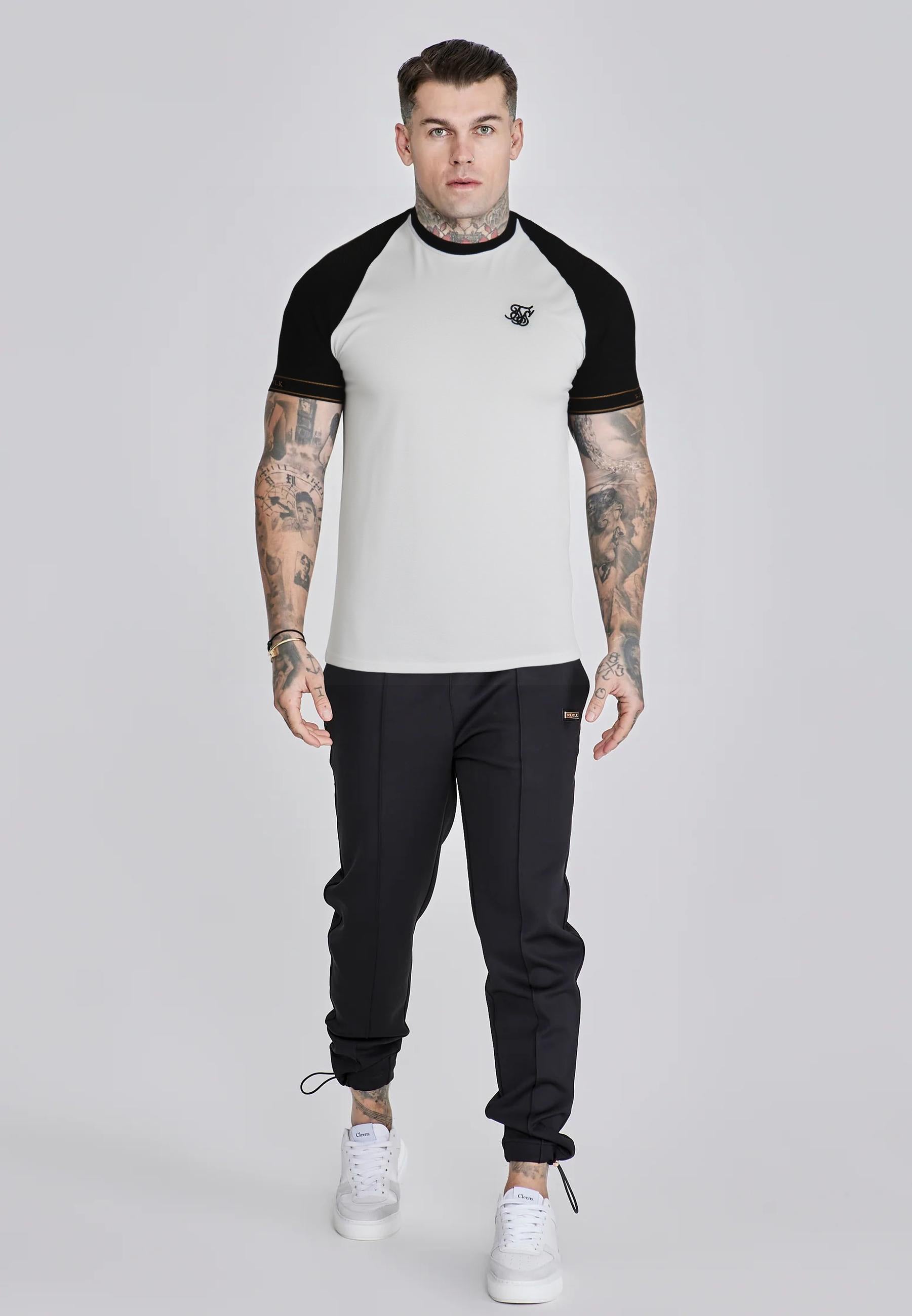 t-shirts / Tech T-Shirt
