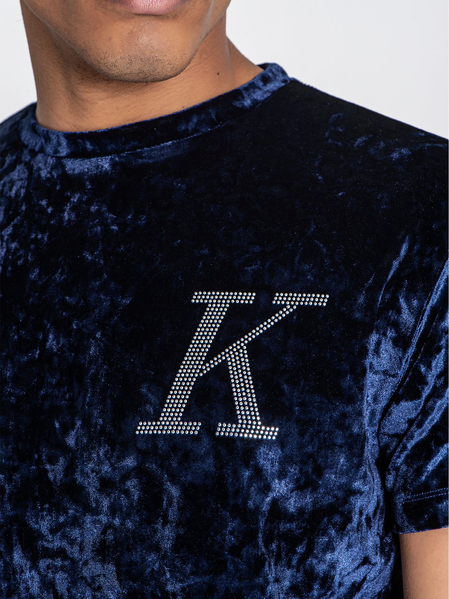 t-shirts / Dark Blue K Velvet Tee