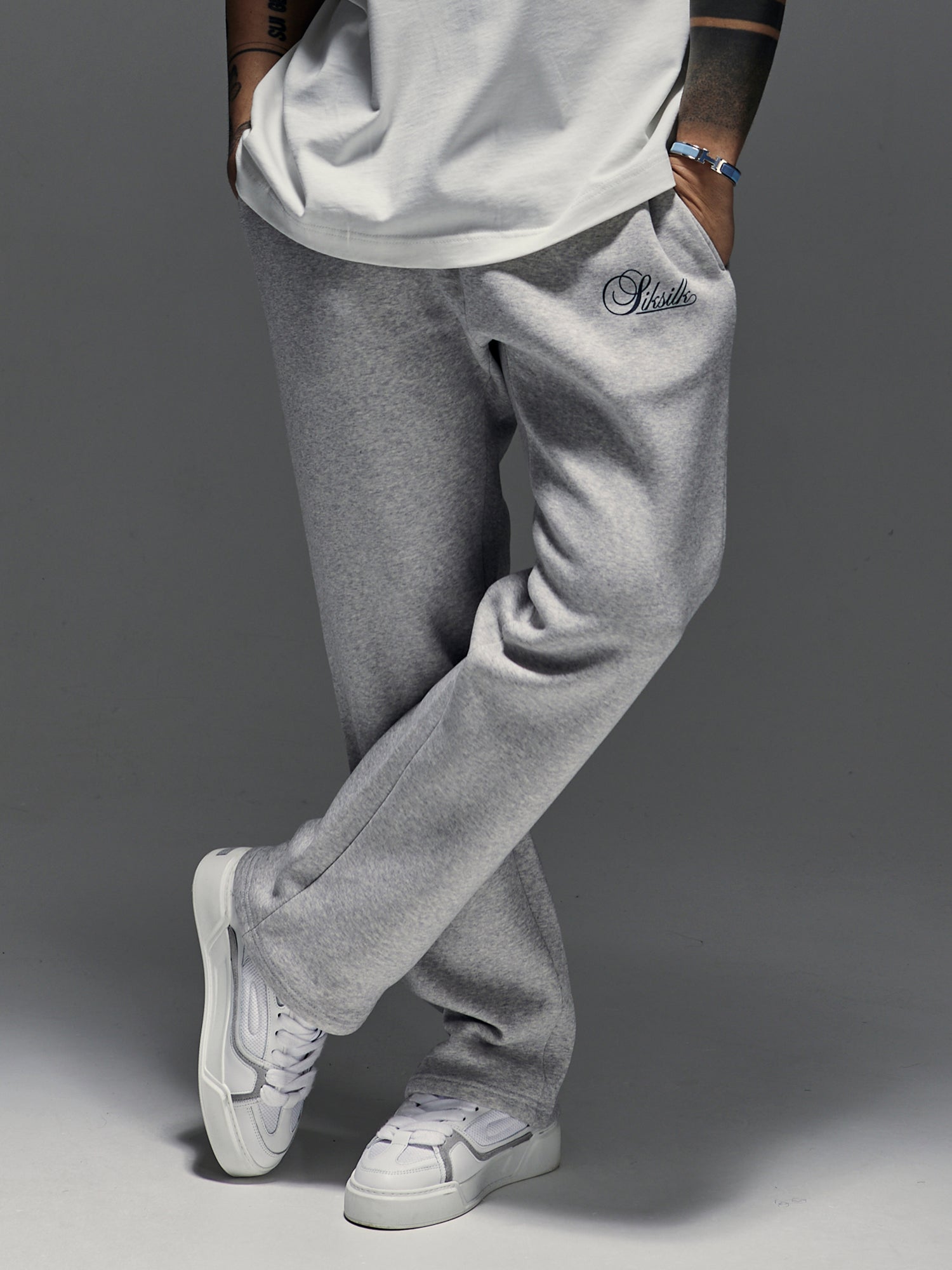 joggers / Essentials Track Pants