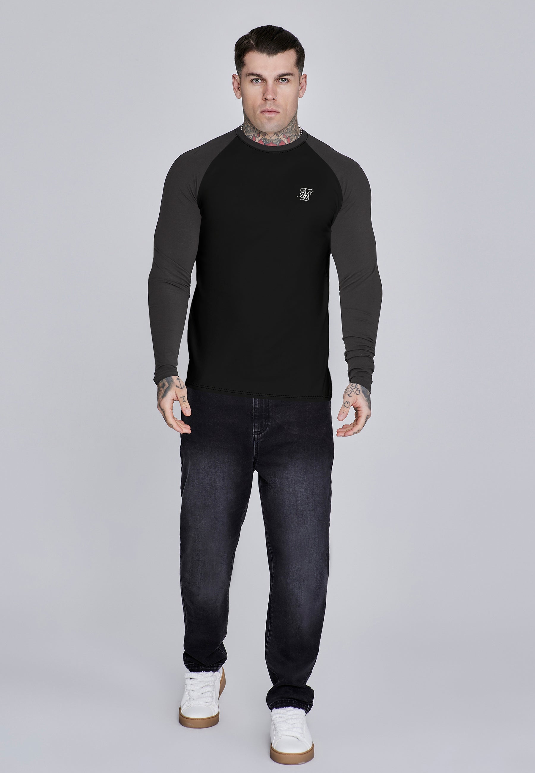 sweats / LS Muscle Fit T-Shirt