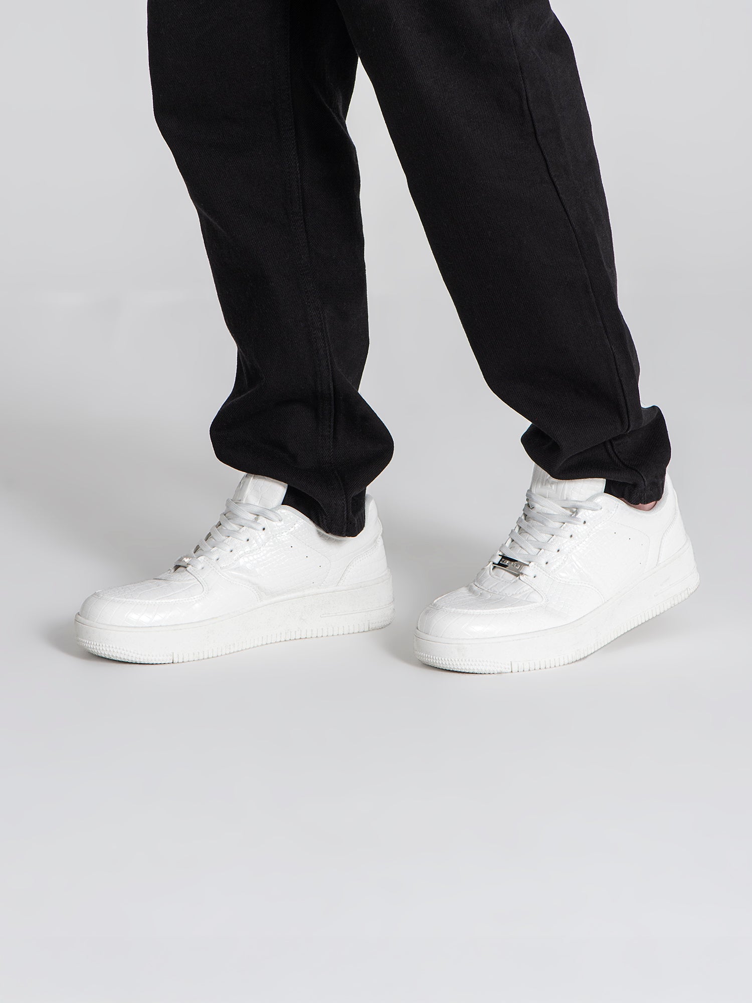 sneakers / White Nature Sneakers