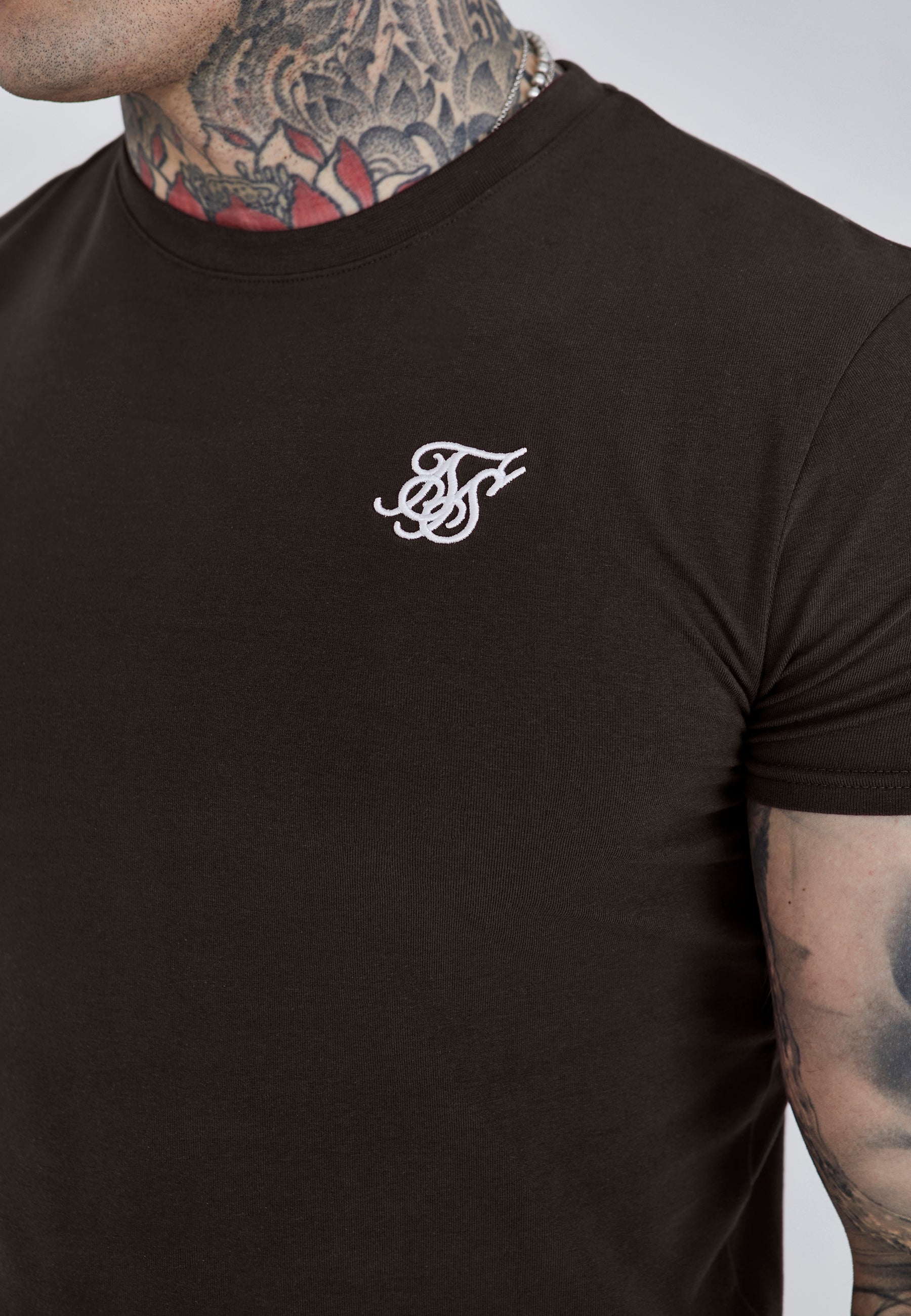 t-shirts / Essentials T-Shirt