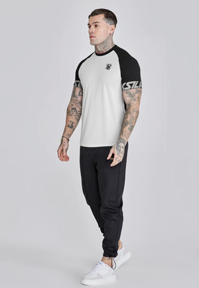 t-shirts / Raglan Tech T-Shirt