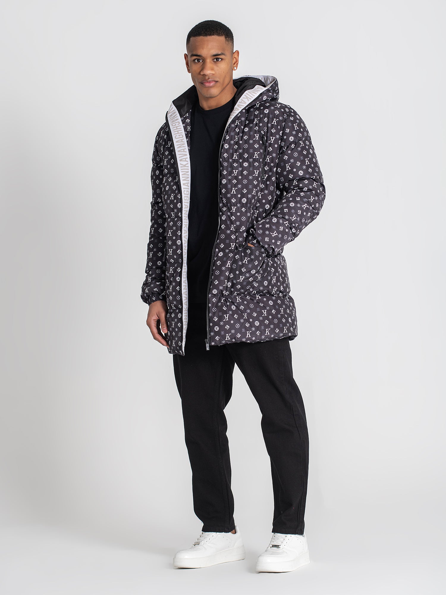 overcoats / Black Logomania Puffer Coat