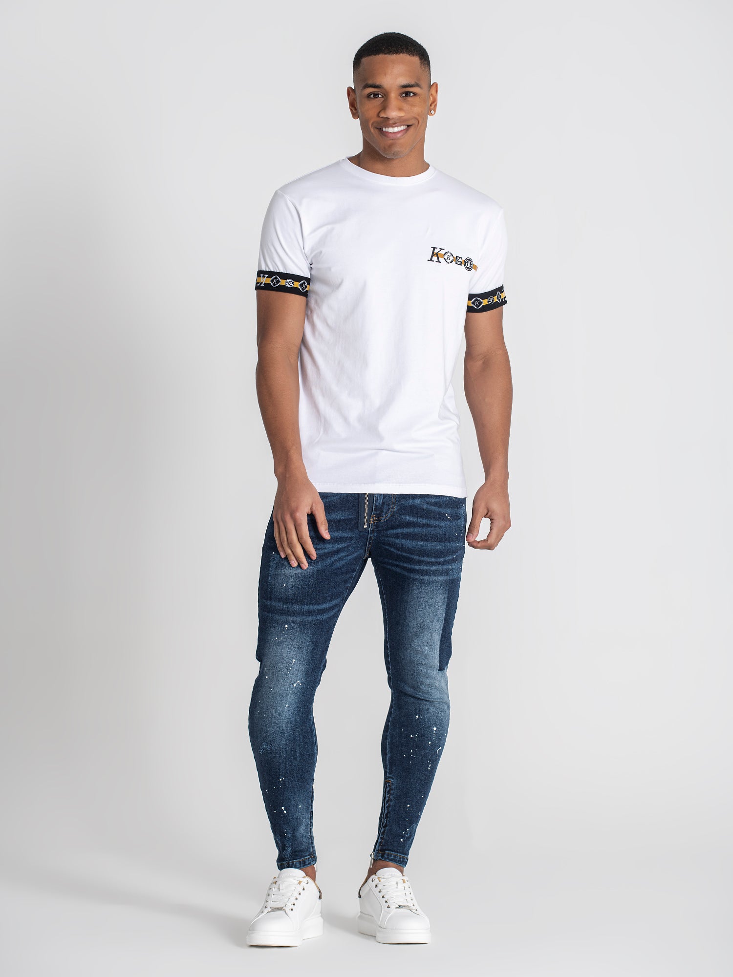 t-shirts / White Trail Elastic Tee