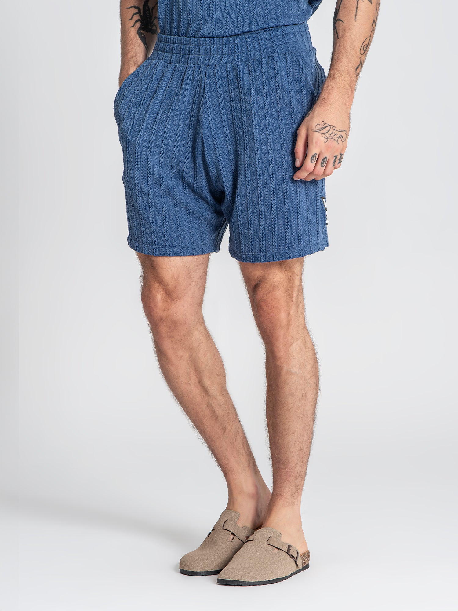 shorts / Blue Twist Shorts