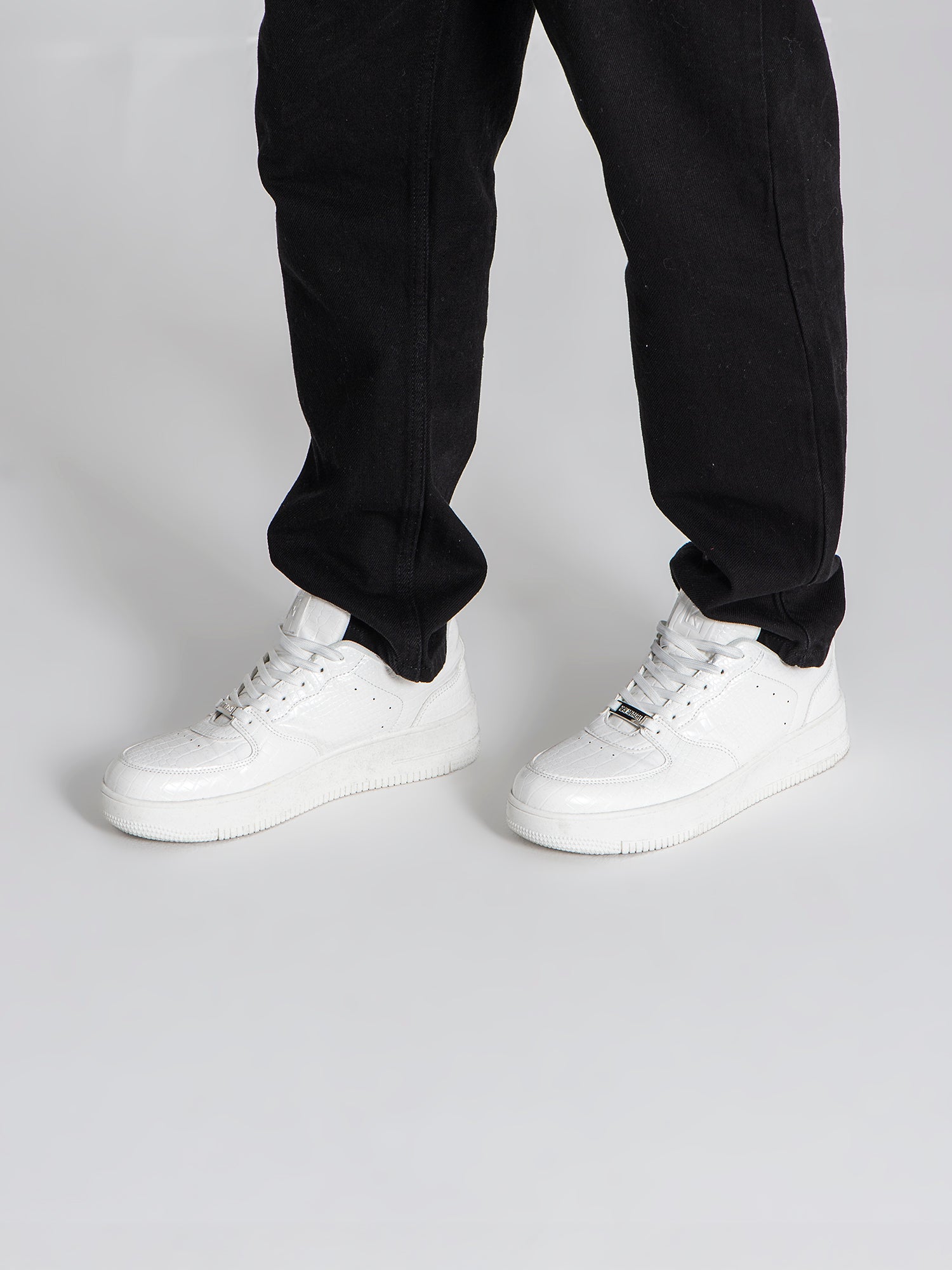 sneakers / White Nature Sneakers