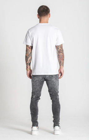 t-shirts / White Sacra Tee