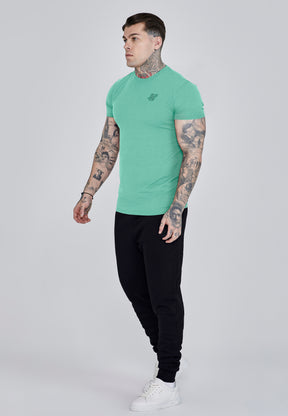 t-shirts / Essentials T-Shirt