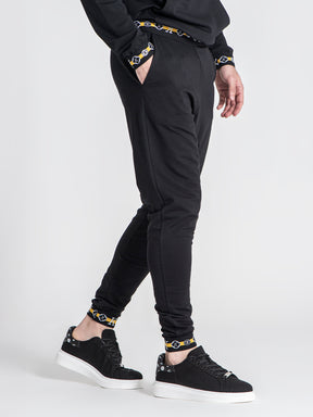 joggers / Black Trail Joggers