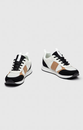 Camel Runner Sneakers