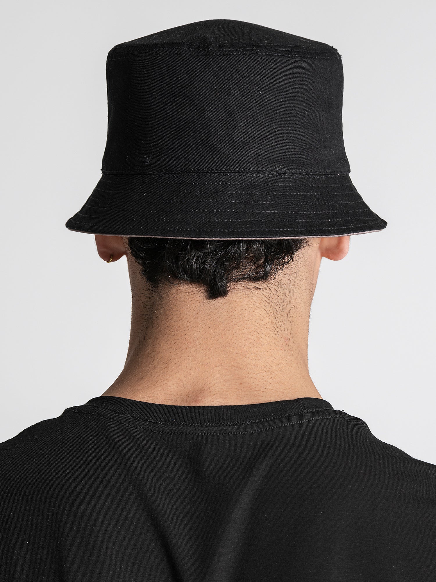 Black G Bucket Hat