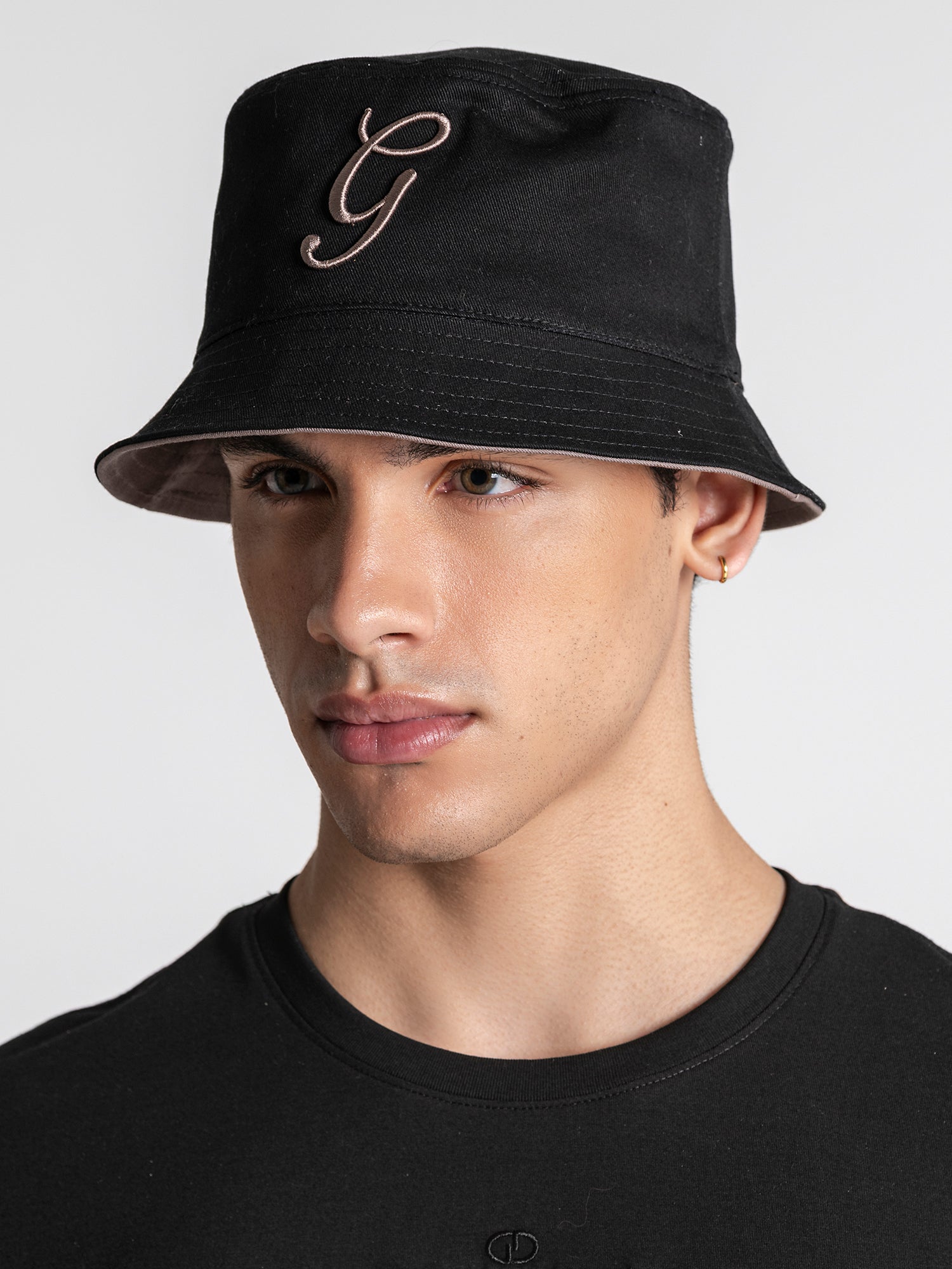 Black G Bucket Hat