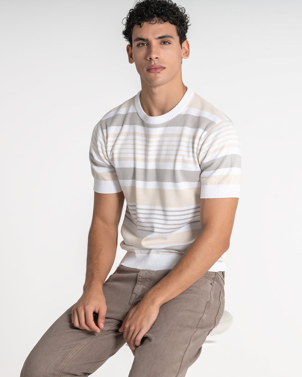 Look 945