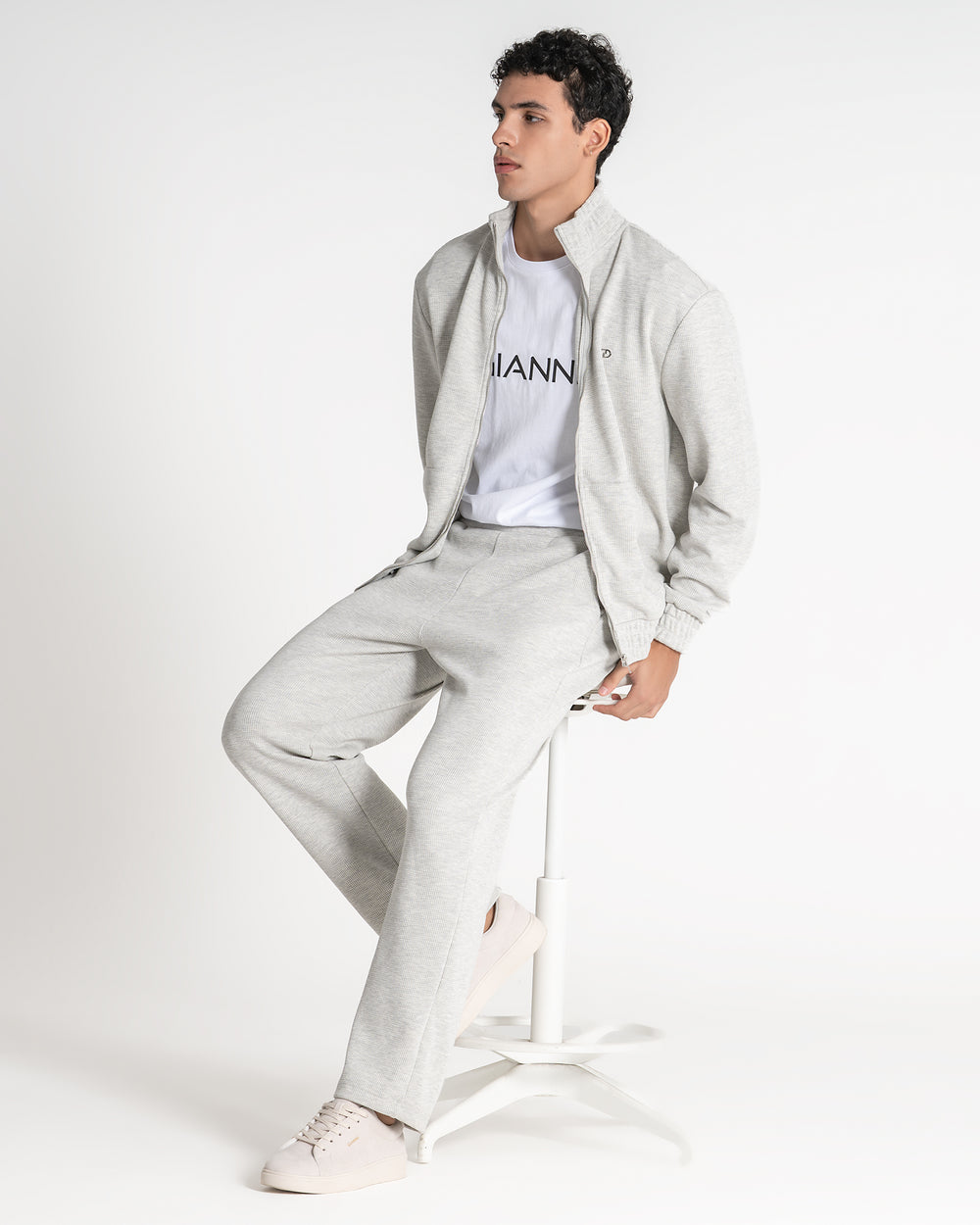 Look 946