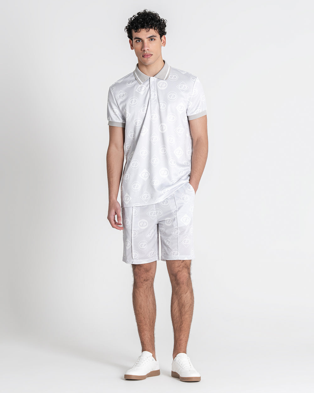 Look 960