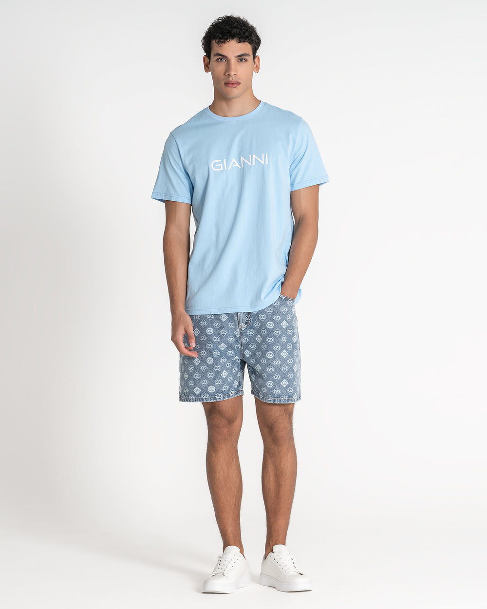 Look 973