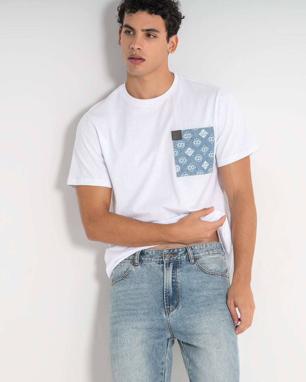 Look 975