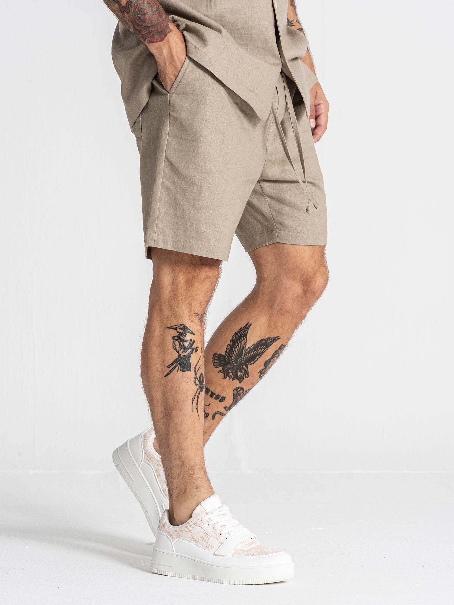 Taupe Nature Linen Shorts